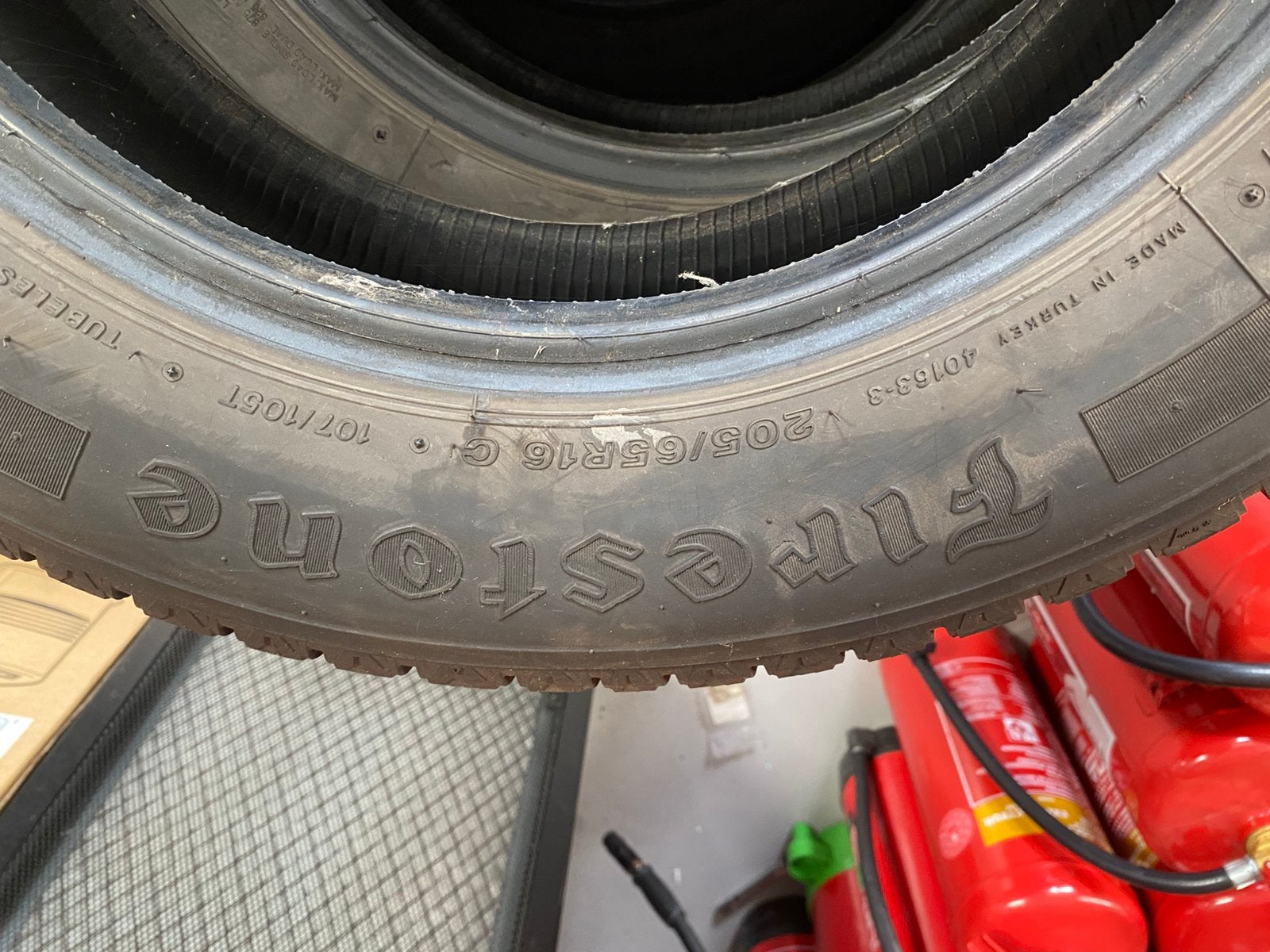 Firestone winterbanden, Enlèvement, Comme neuf