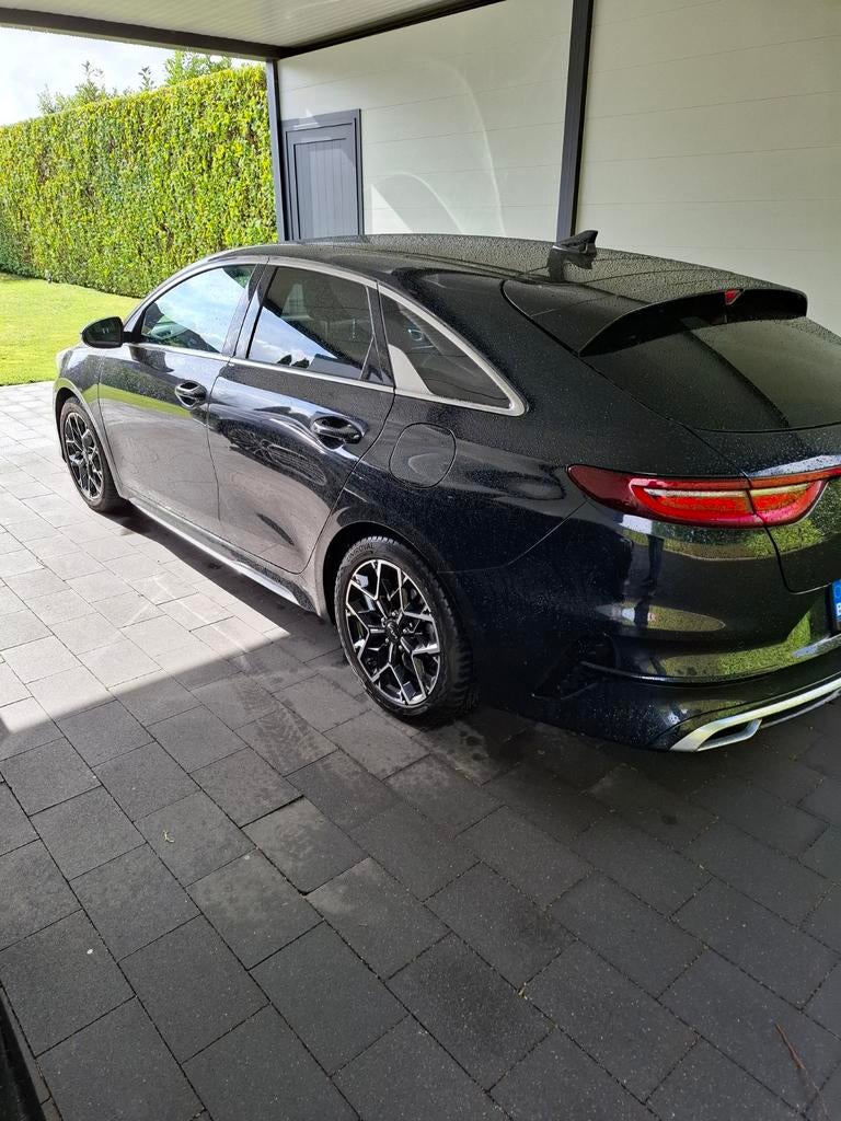 Kia proceed GTline automaat 2022 met garantie, Auto's, Kia, Automaat, Stof, 4 cilinders, Zwart