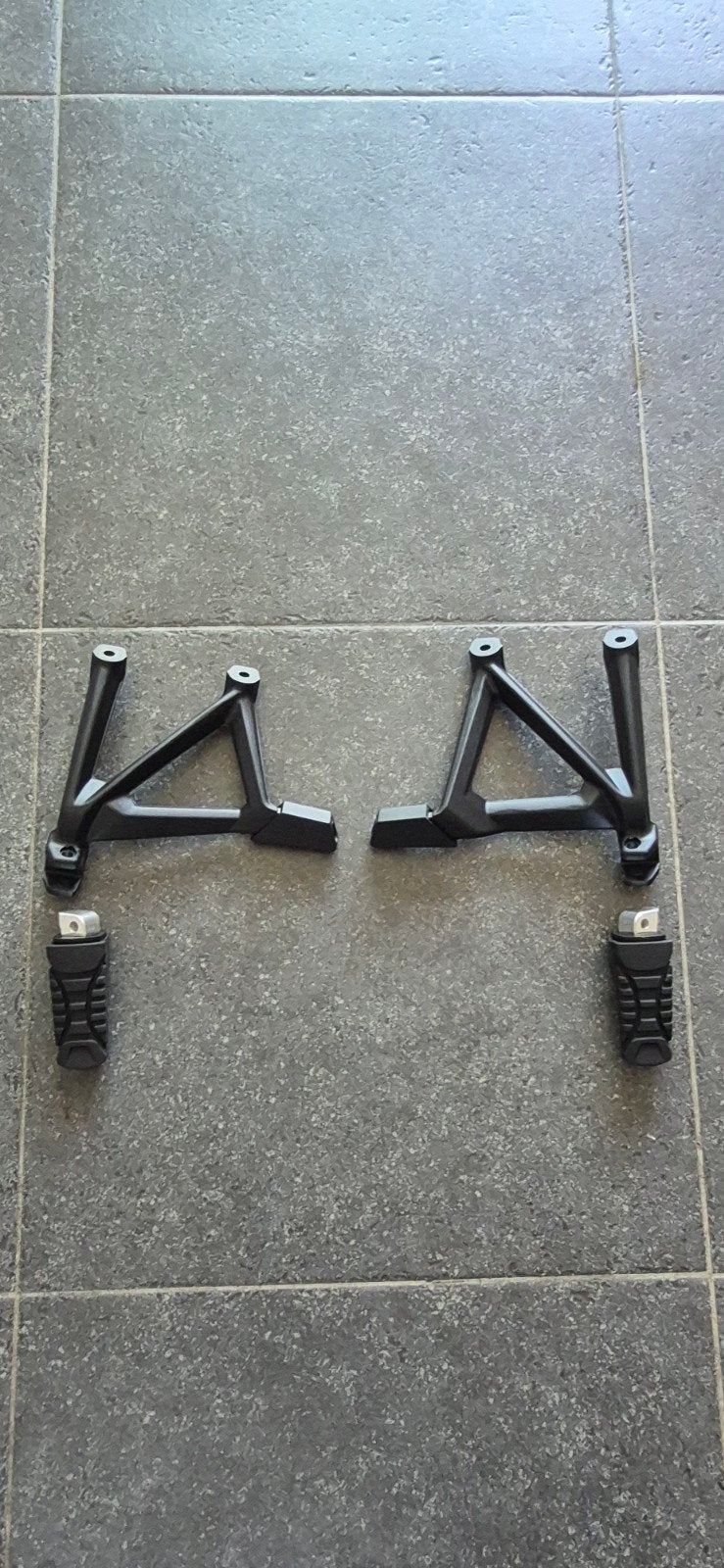 Vario zwarte aluminium steun