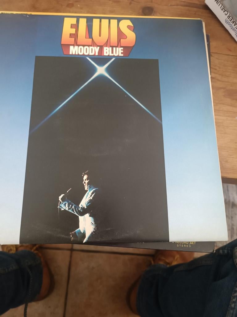 Elvis Presley, Envoi