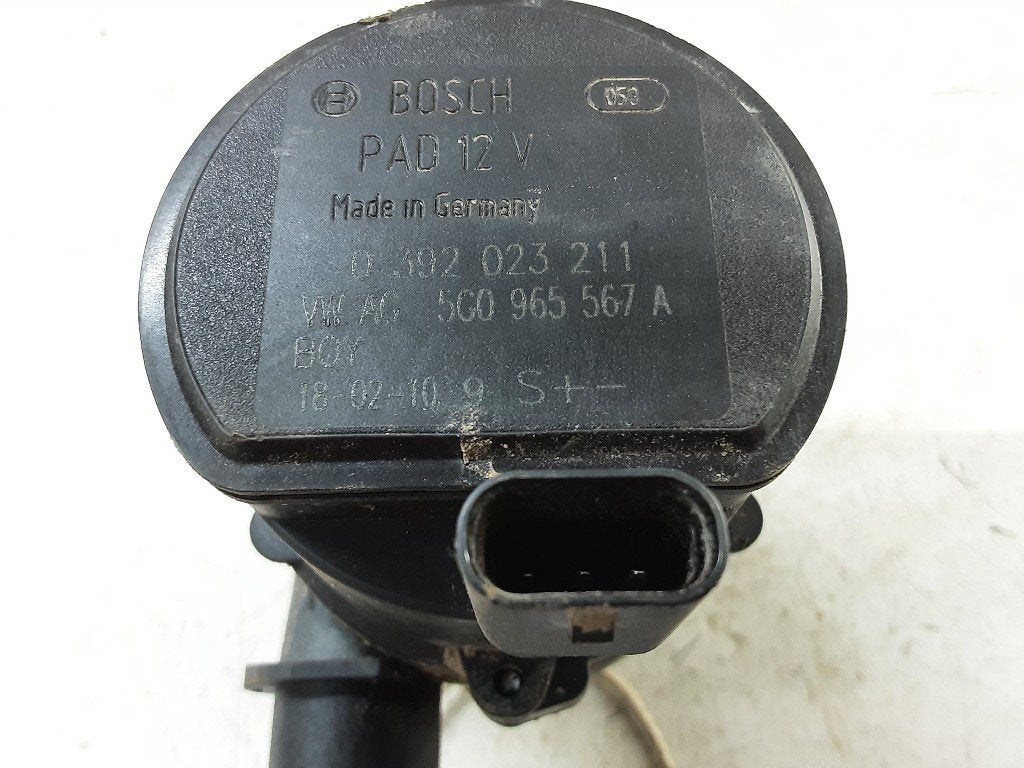 WATERPOMP Skoda Fabia III Combi (NJ5) (5C0965567A), Gebruikt, Info@skoda-auto.de, Skoda, Max-Planck-Straße  3-5
64331  Weiterstadt, DE