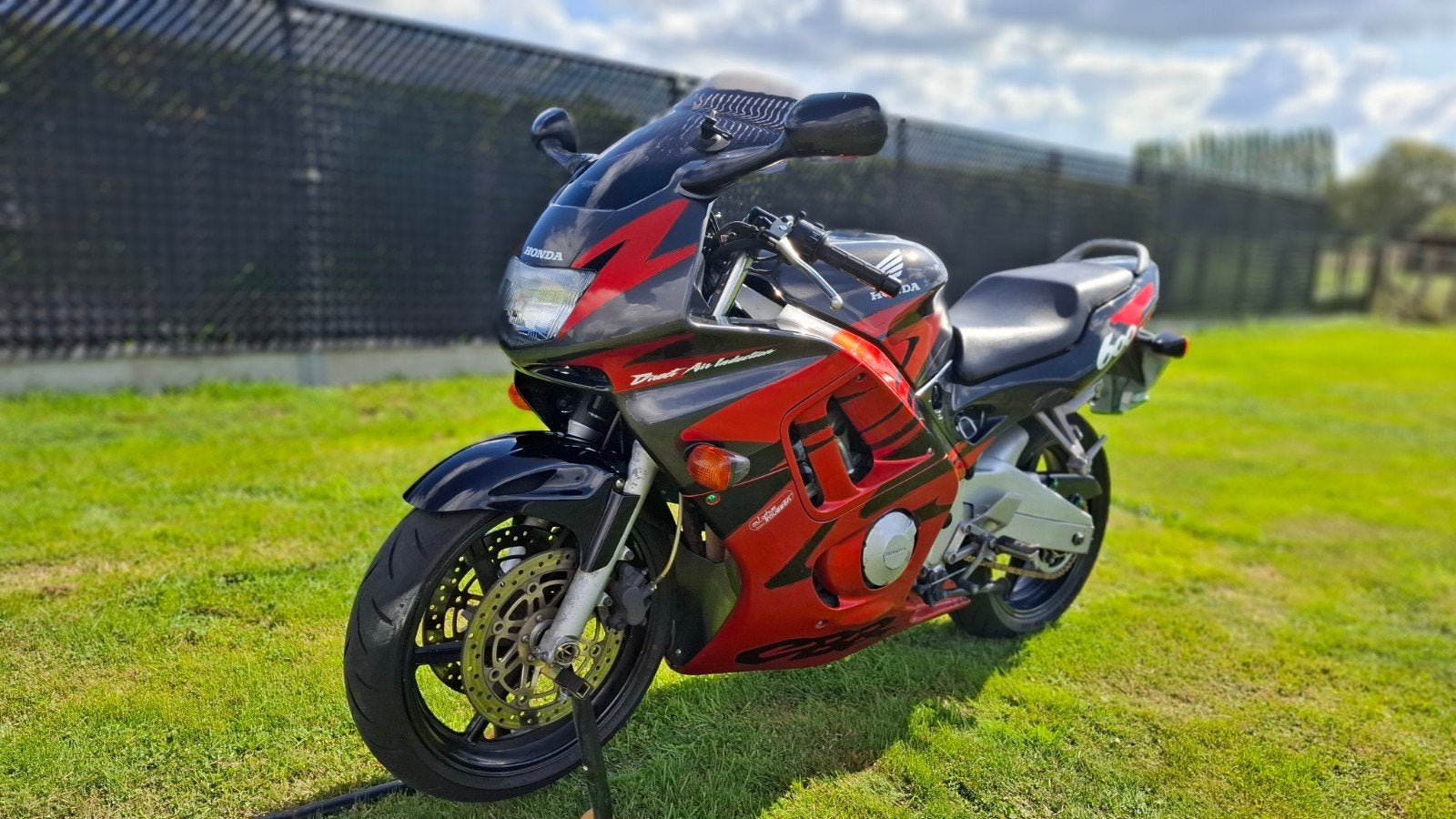 Honda cbr 600f PC31, Occasion, 4 cilinders, Motorrijbewijs A, Meer dan 35 kW