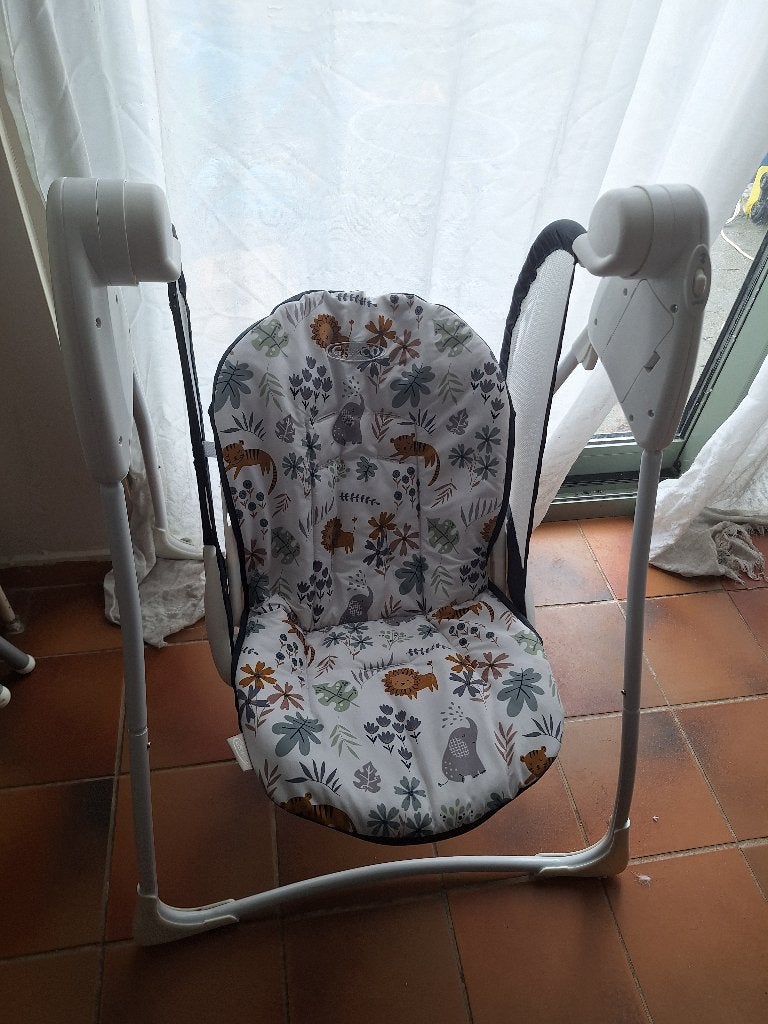 Baby schommel, Kinderen en Baby's, Schommelstoel, Met gordel(s) of riempje(s), Zo goed als nieuw, Ophalen
