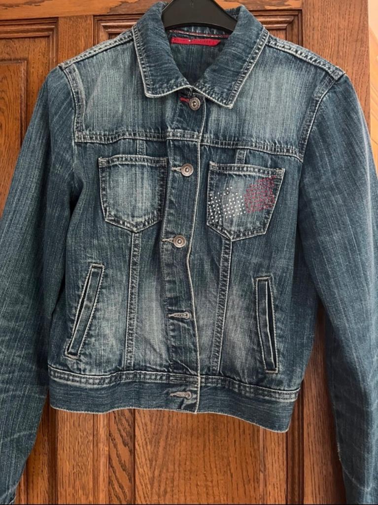 Tommy Hilfiger jeansjas, Maat 38/40 (M), Blauw, Ophalen of Verzenden, Zo goed als nieuw