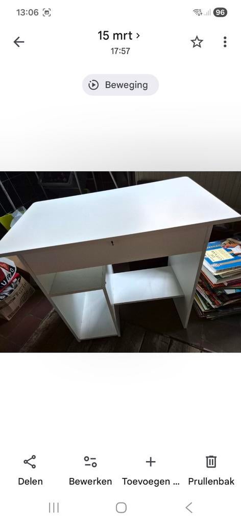 Bureau, Ophalen