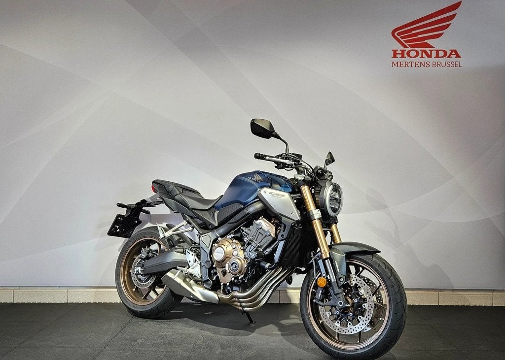 Honda CB650R (bj 2022), Motoren, Motoren | Honda, Bedrijf, Meer dan 35 kW, Overig, 650 cc
