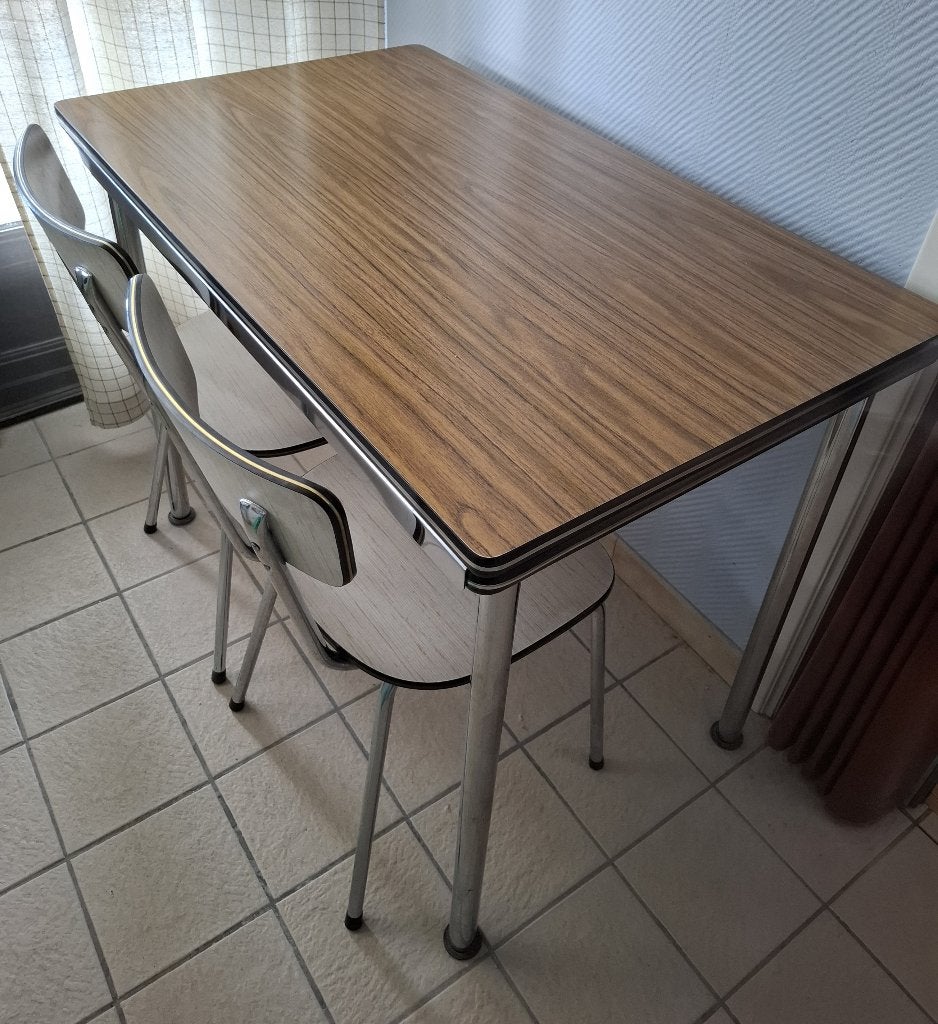 Vintage Formica keuken- eettafel met 2 bijpassende stoelen, Quatre personnes, 150 à 200 cm, Comme neuf, Enlèvement