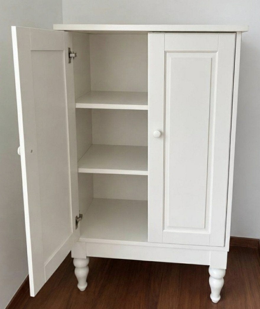 Witte ikea kast - 75x44x132 cm, Ophalen