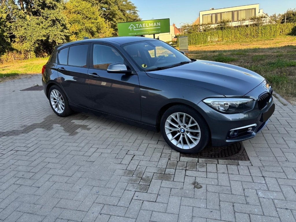 BMW 118d URBAN LINE, Autos, BMW, Achat, Noir, 5 portes, Particulier