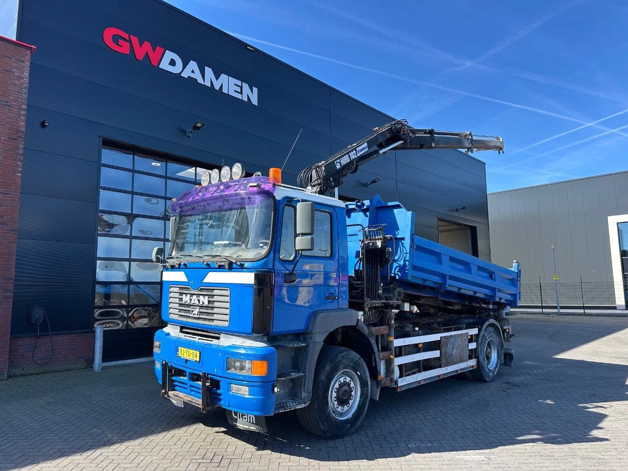 MAN 19.364 F2000 4x4 Tipper/Crane, Autos, Euro 2, 360 ch, Achat, 2 places