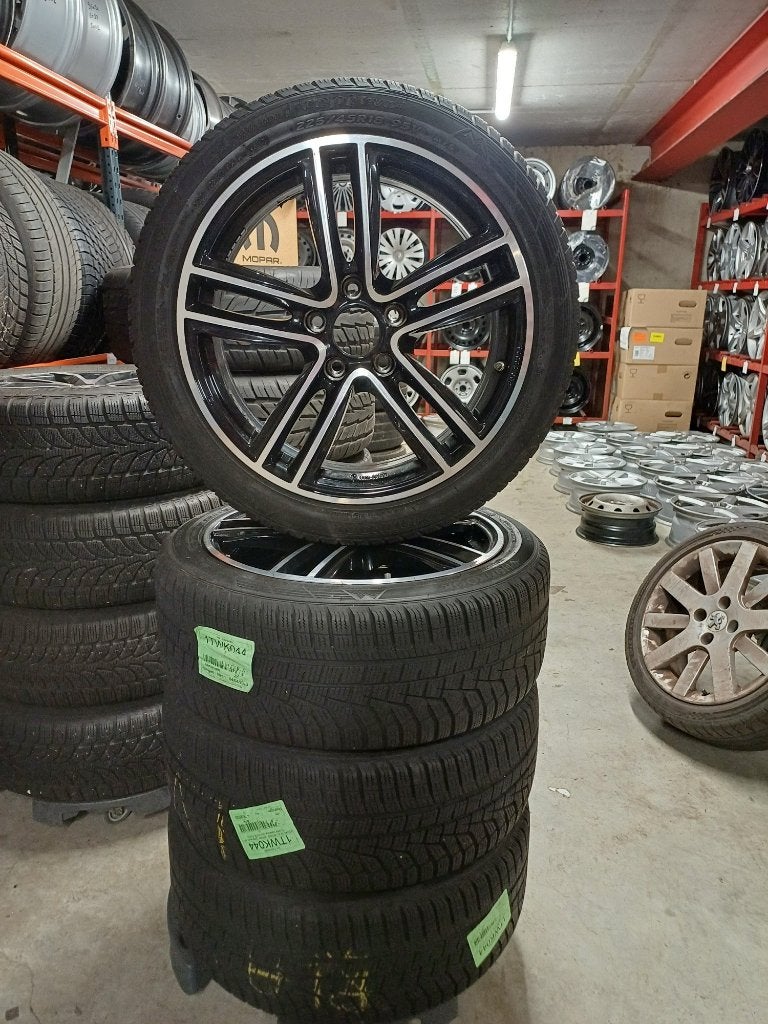 BMW 18” winterset 5x120 – Hankook 225/45 R18 – 8J ET30, Pneus hiver, Enlèvement, Utilisé, Pneu(s)
