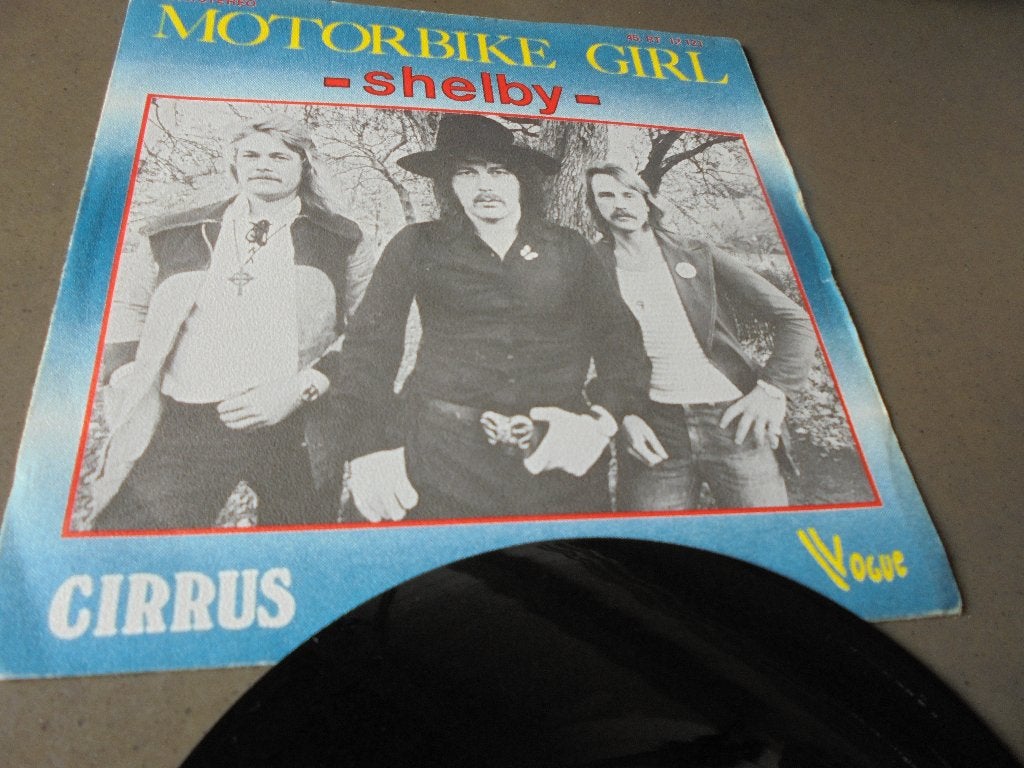 -SHELBY-  motorbike girl/cirrus, Ophalen of Verzenden, Zo goed als nieuw