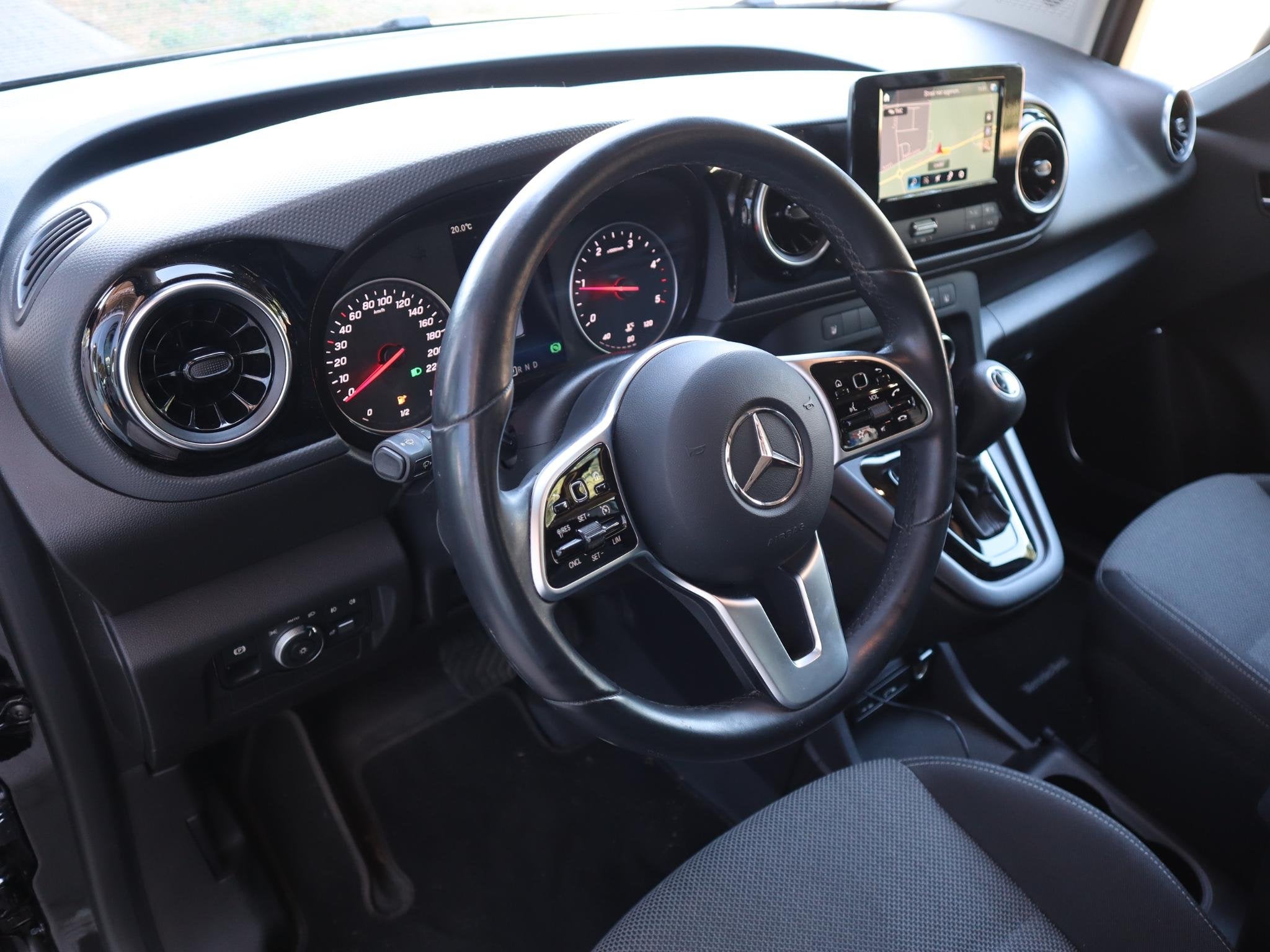 Mercedes-Benz Citan 112 CDI L1 PRO AUT. LED, Auto's, Bestelwagens en Lichte vracht, Dealer onderhouden, Stof, 4 cilinders, 116 pk