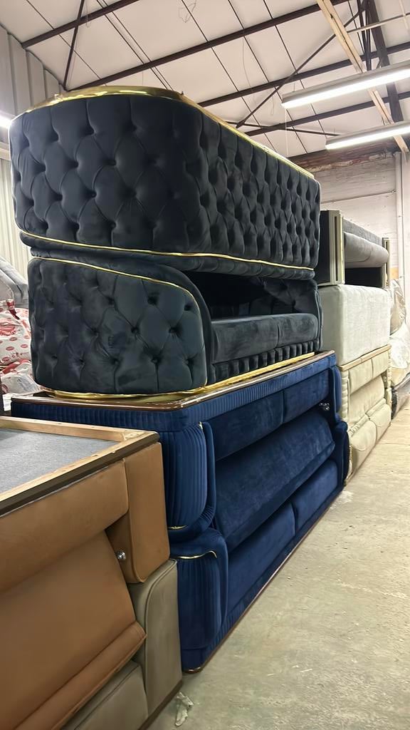 Lot Alles mag weg!! Matrassen zetels boxspringen , etc, Ophalen, Nieuw