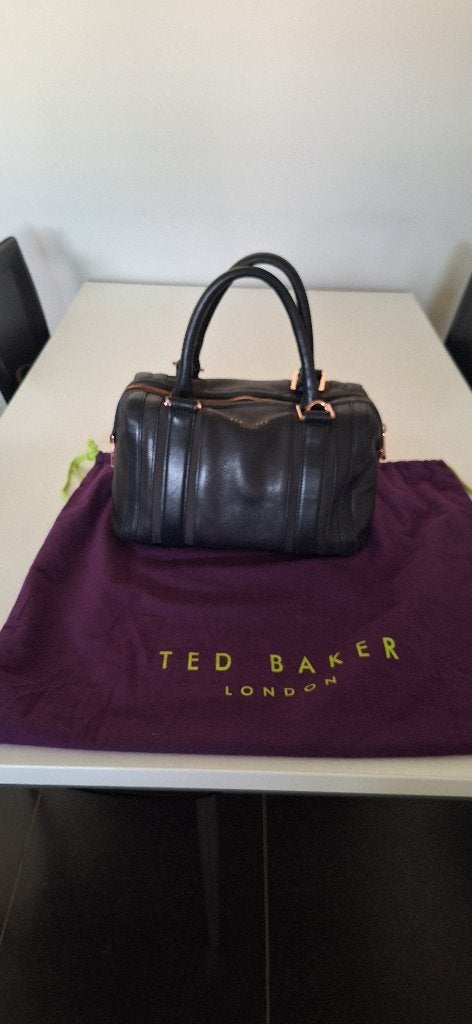 Handtas Ted Baker, Handtassen en Accessoires, Tassen | Damestassen, Ophalen, Zo goed als nieuw, Zwart, Handtas