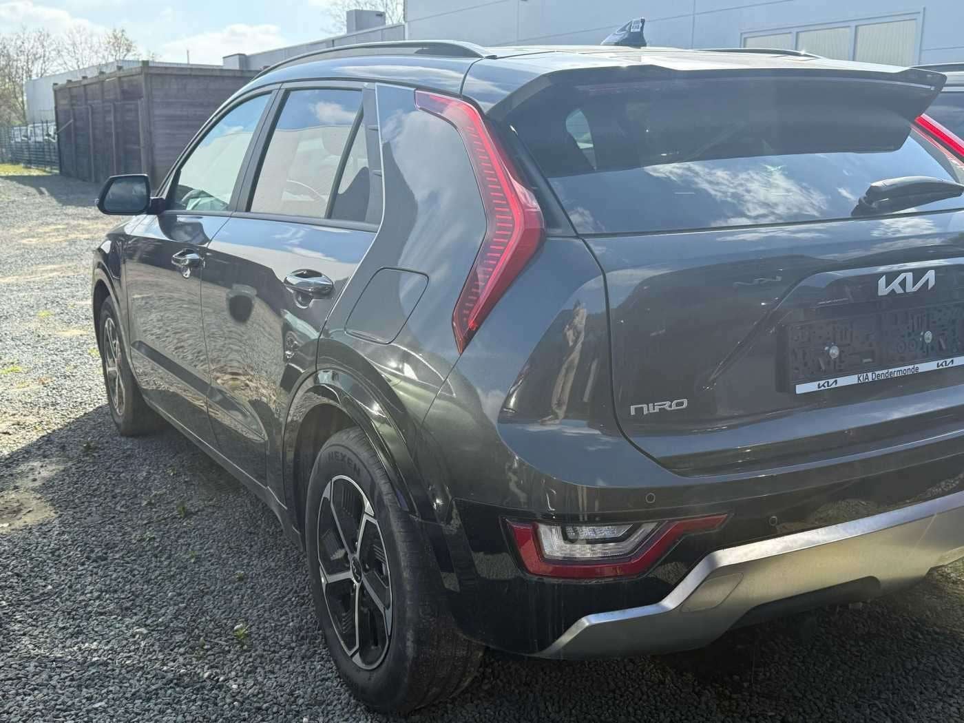 Kia Niro PHEV 1.6 GDi Pulse DCT (126 kW) (automaat), Auto's, Automaat, 1580 cc, Navigatiesysteem, Zwart