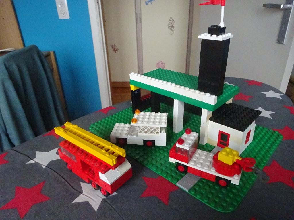 LEGO Vintage 347 (Brandweerman, politie, ambulancegarage), Kinderen en Baby's, Speelgoed | Duplo en Lego, Ophalen of Verzenden