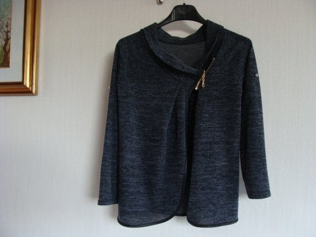 gilet veste gris moucheté, 1 gilet Fouganza, taille12 ans, Meisje, Trui of Vest, Ophalen of Verzenden, Zo goed als nieuw