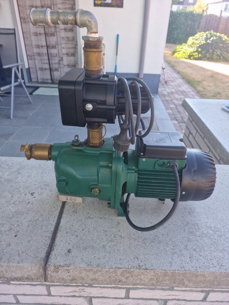 DAB Jet 102 M + Control -D, Enlèvement, Comme neuf, Électrique, Pompe d'appoint
