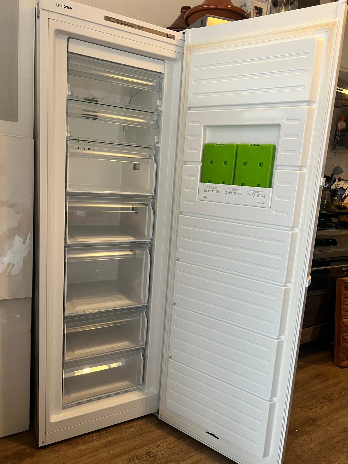 Vrijstaande diepvries Bosch wit 1760x600x650 mm, Electroménager, Congélateurs, Congélateur, 160 cm ou plus, Enlèvement, Utilisé