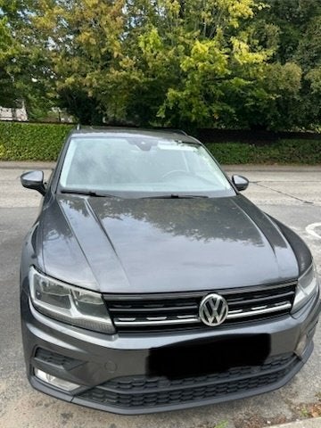 Volkswagen Tiguan, Auto's, Volkswagen, Voorwielaandrijving, Stof, 4 cilinders, 5 deurs