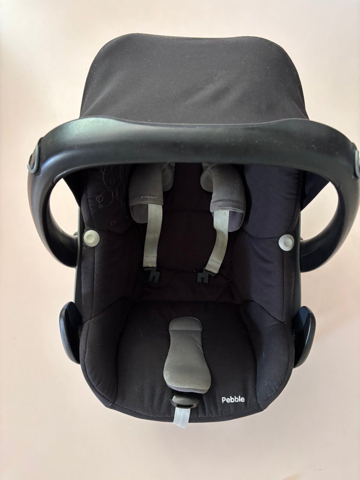 Maxi Cosi Pebble autostoel zwart, Protection latérale, Enlèvement, Utilisé, Ceinture de sécurité ou Isofix