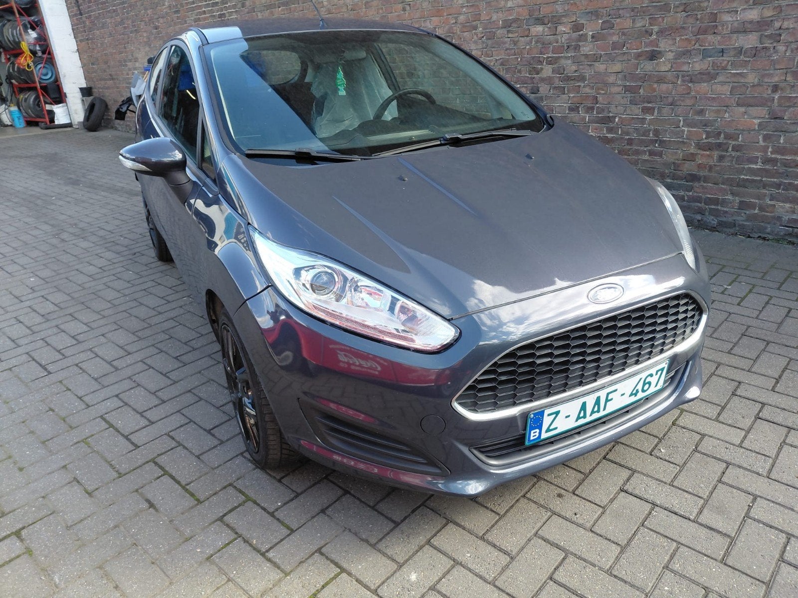 Ford fiesta avec garantie garage et demande immatriculation, Ophalen