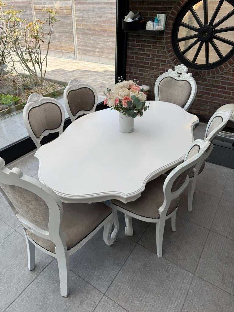 Barok tafel met brocante stoelen, Ophalen, Gebruikt, Eikenhout, Vijf personen of meer