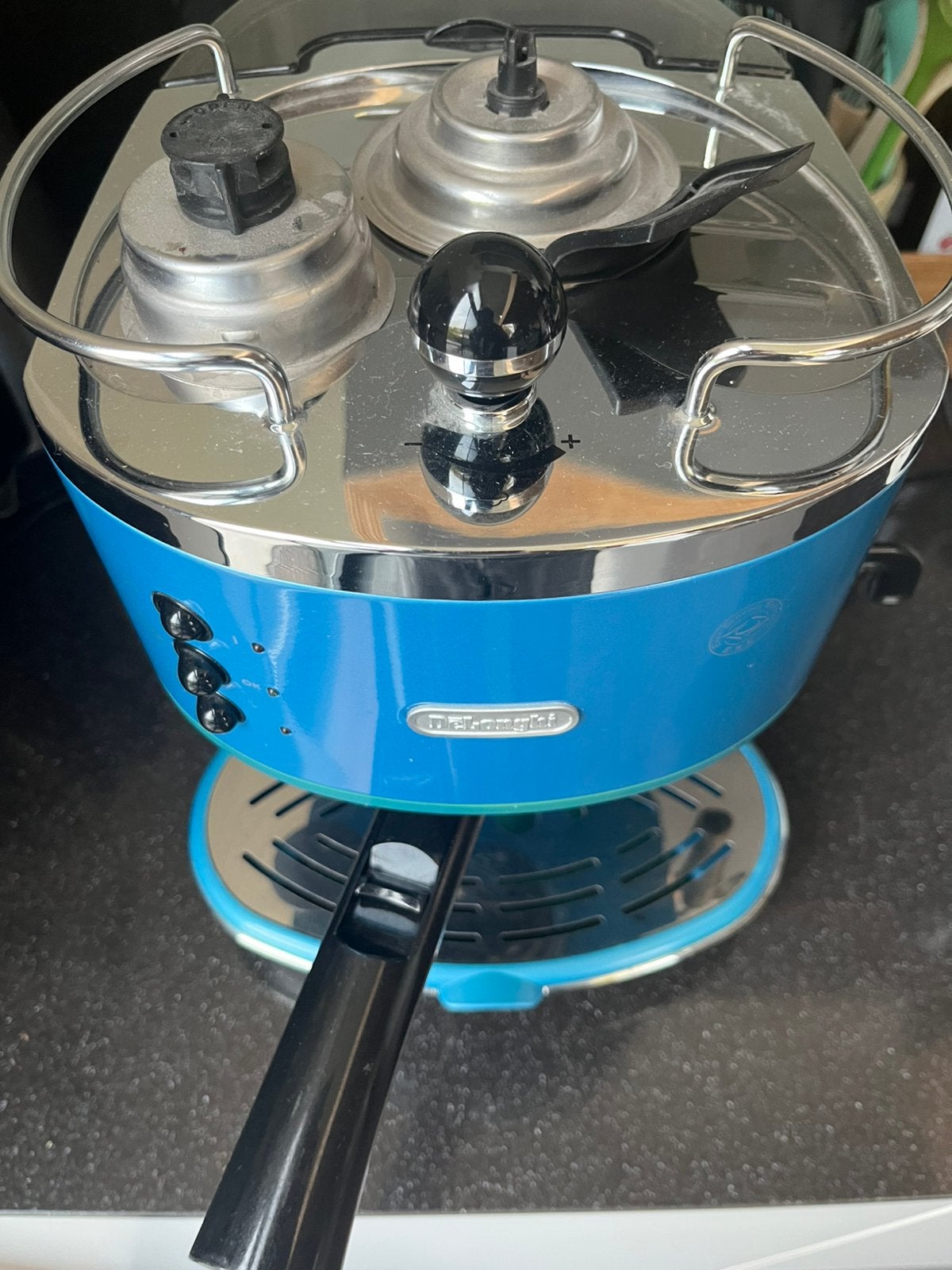 Espresso machine Delonghi, Elektronische apparatuur, Ophalen, Zo goed als nieuw, De'Longhi