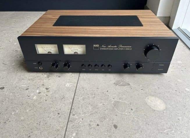 Amplificateur stéréo NAD C 3050, Autres marques, Enlèvement ou Envoi, Comme neuf, Stéréo
