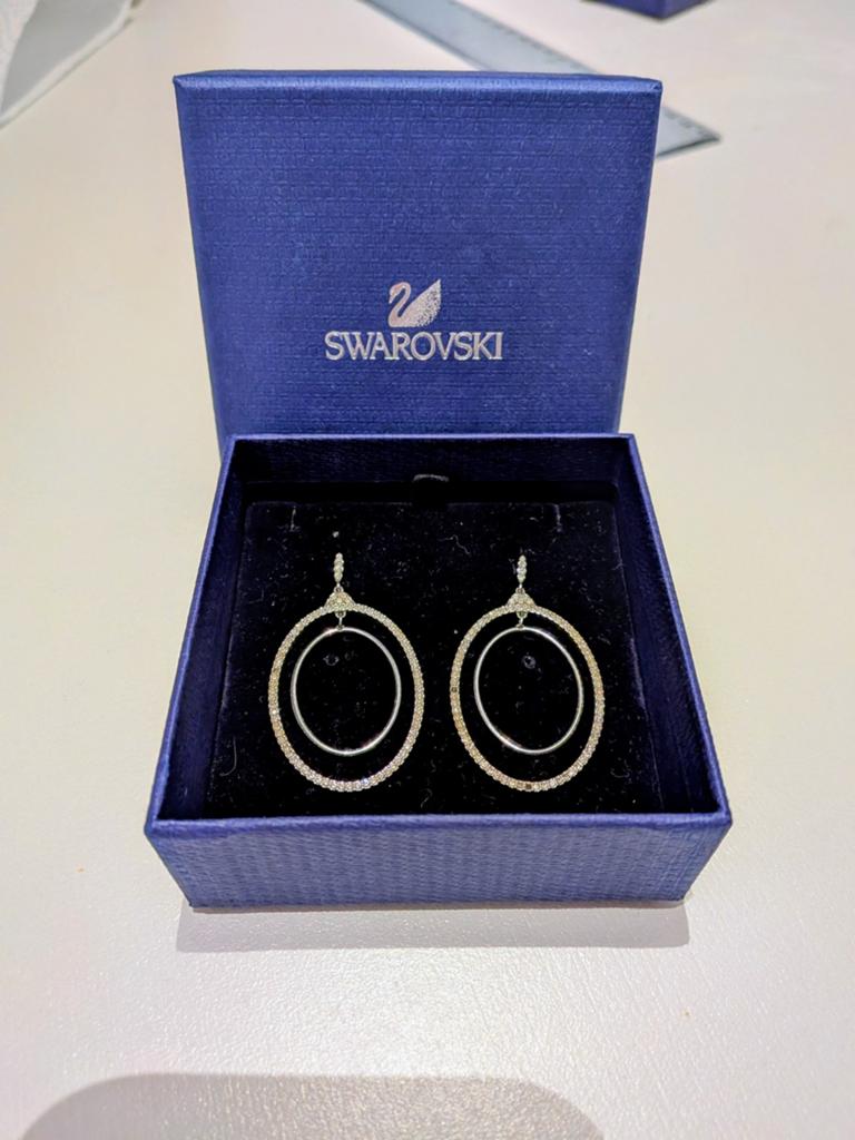 Swarovski „Angelic” oorbellen - gerhodineerd en kristallen, Handtassen en Accessoires, Manchetknopen