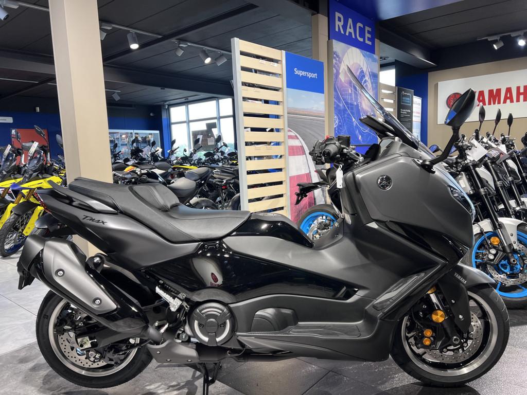 Yamaha TMAX 560 TECHMAX, Scooter, Bedrijf, 560 cc, 12 t/m 35 kW
