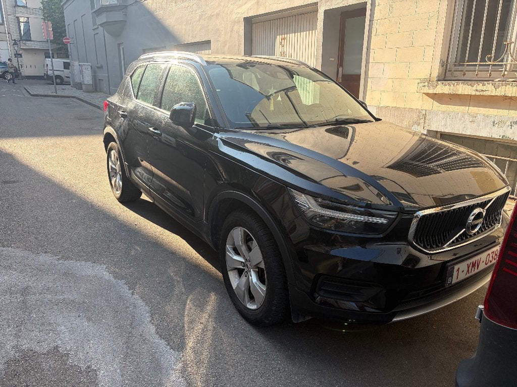 Volvo xc40 1er propio 107k essence manuel, Autos, Volvo, Particulier, XC40, Caméra de recul, Phares directionnels, Régulateur de distance