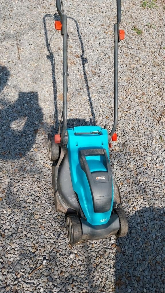 petite tondeuse électrique Gardena, Jardin & Terrasse, Tondeuses à gazon, Moins de 30 cm, Tondeuse rotative, Enlèvement, Utilisé