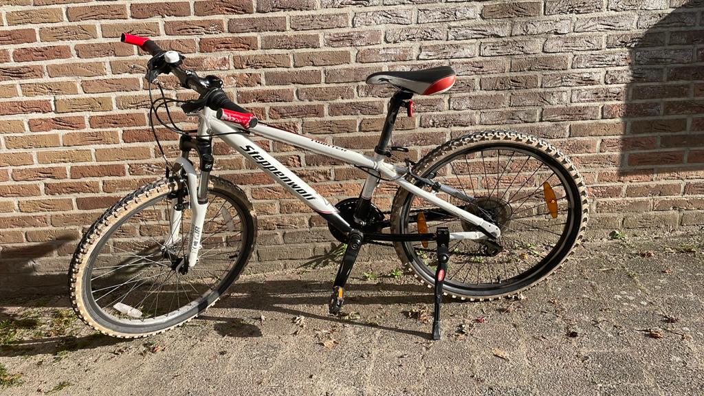 Fiets voor kinderen. Mountainbike “steppenwolf”. 24” wiel, Fietsen en Brommers, Ophalen, Gebruikt, Staal, Velgrem