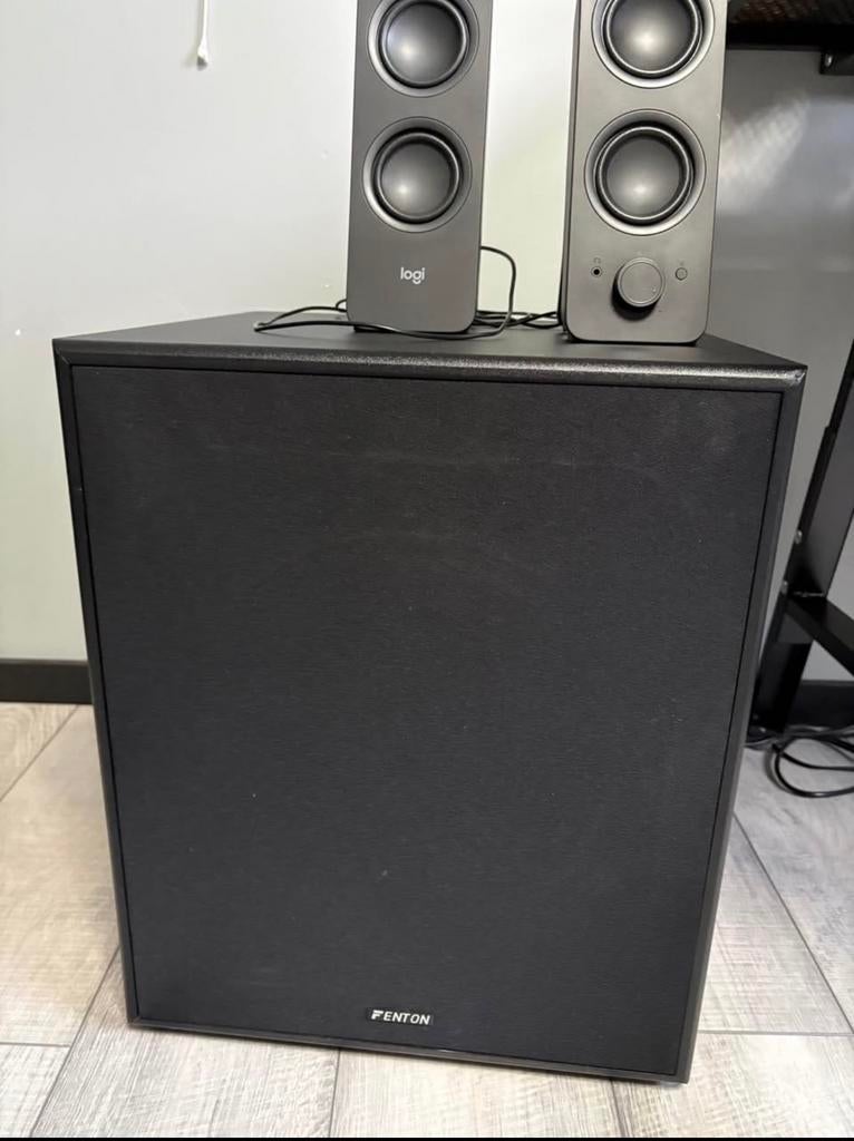 Subwoofer Fenton + Logitech speakers set, TV, Hi-fi & Vidéo, Enceintes, Neuf, Subwoofer, 60 à 120 watts, Autres marques, Enlèvement
