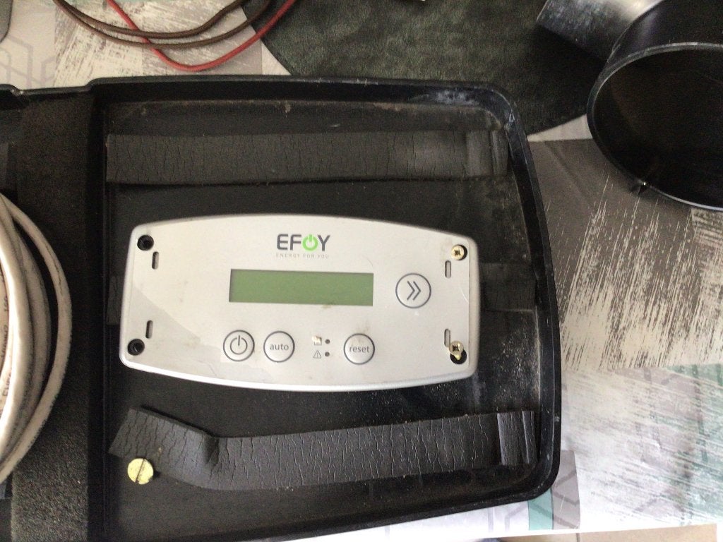 Efoy 1200 Automatic Charge Control, Caravans en Kamperen, Particulier