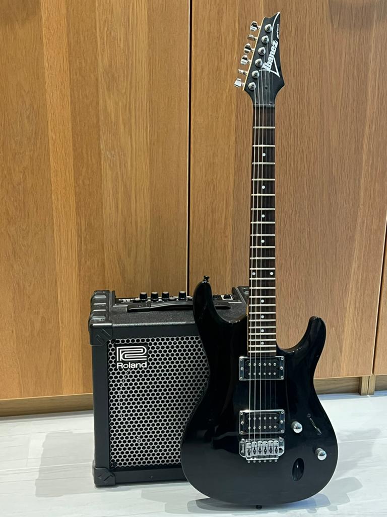 El. gitaar IBANEZ + versterker, Ophalen, Zo goed als nieuw, Ibanez