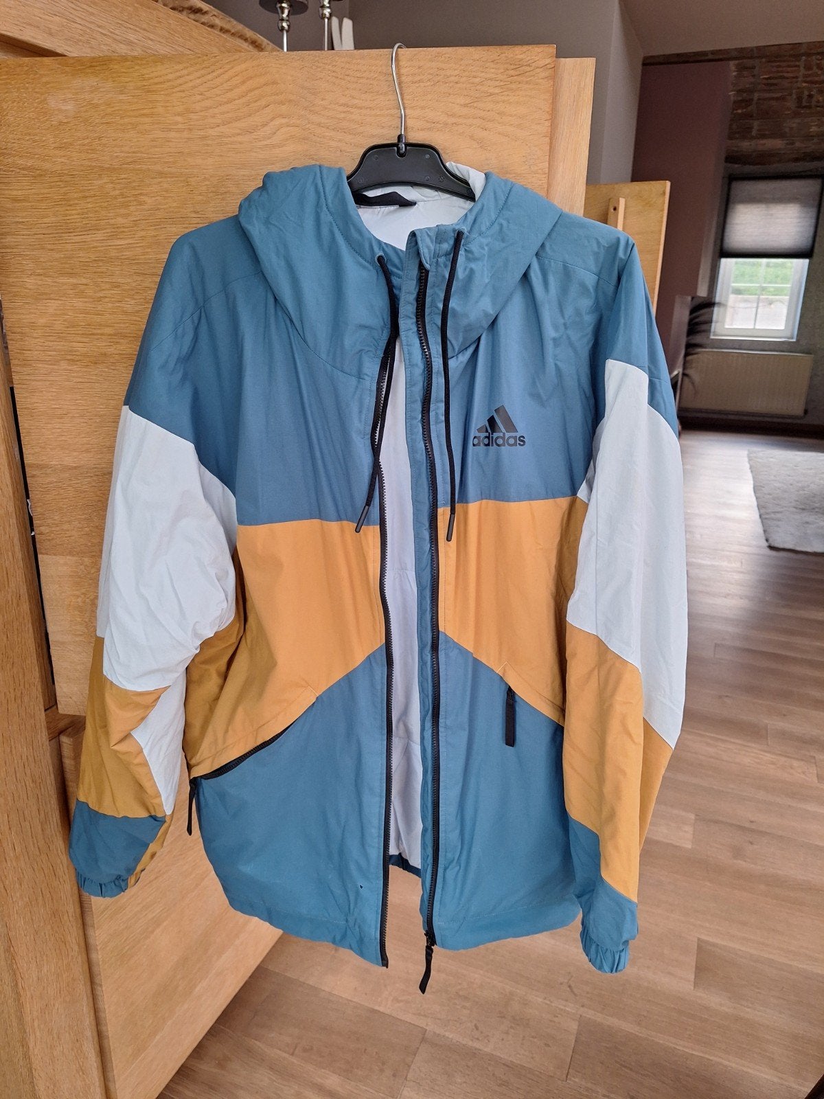 Manteau mi saison homme taille S, Enlèvement
