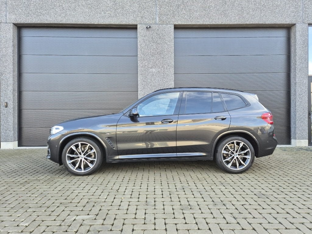 BMW X3 20i xDrive M-sport led camera, Cuir, Achat, Entreprise, Entretenue par le concessionnaire