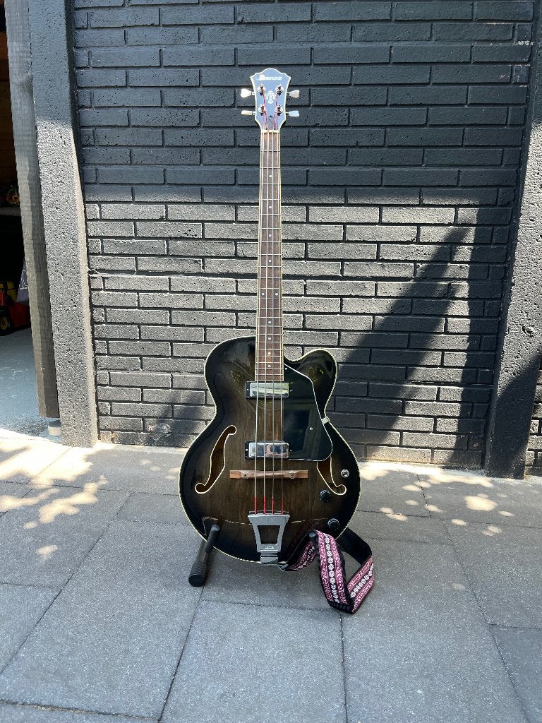Ibanez AFB200-TKS hollowbody basgitaar, Muziek en Instrumenten, Snaarinstrumenten | Gitaren | Bas, Ophalen, Zo goed als nieuw