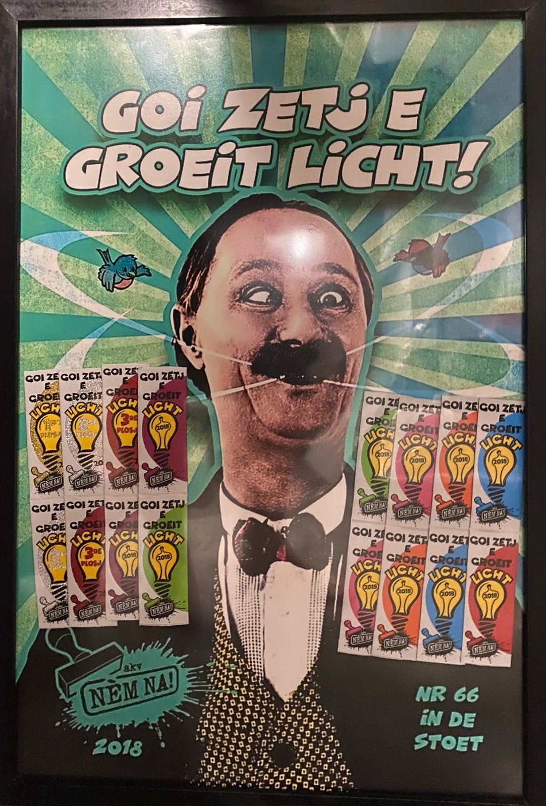 Kader overgangen linjekes Nem Na, Ophalen, Nieuw