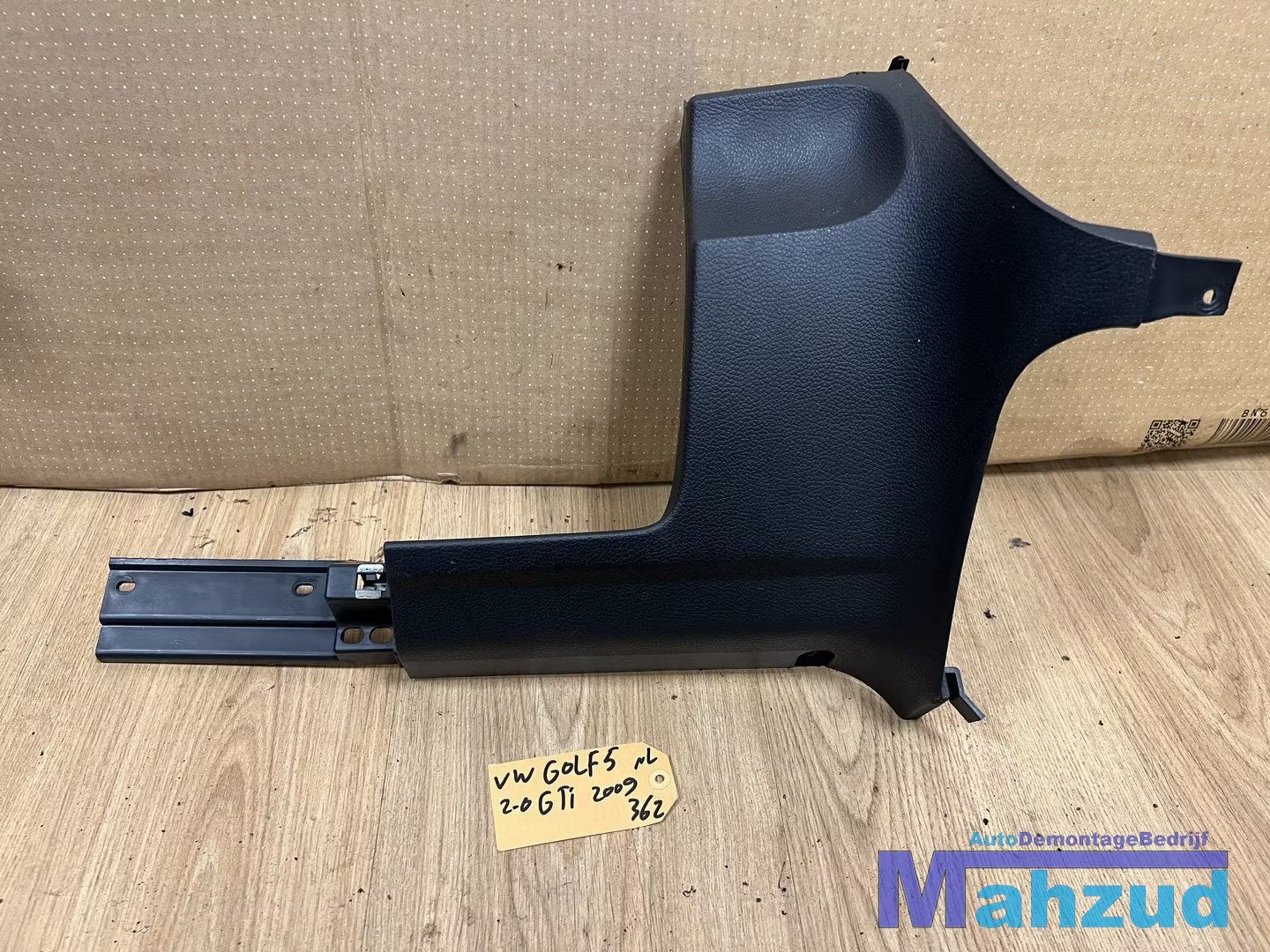 VW GOLF 5 Dashboard deel afdekkap stuurkolom 1K1858368A, Volkswagen, Volkswagen AG, Vw@volkswagen.de, Utilisé