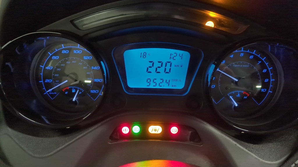 Superbe Piaggio MP3 300 HPE Sport - Comme neuf, Motos, 278 cm³, Occasion, Particulier, ABS