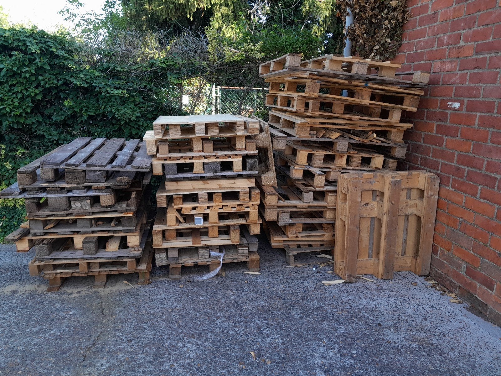 Paletten voor brandhout Gratis, Enlèvement