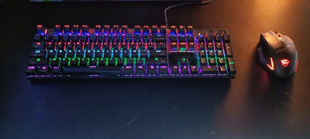Battletron keyboard - zwart - azerty, Clavier gamer, Azerty, Enlèvement, Utilisé