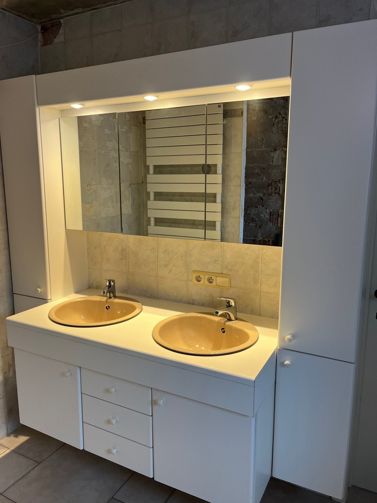 Badkamermeubel, Maison & Meubles, Salle de bain | Meubles de Salle de bain, 25 à 50 cm, 150 à 200 cm, Utilisé, Autres types