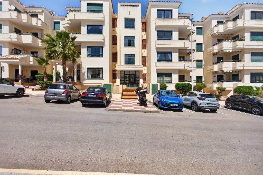 Penthouse in Lomas de Campoamor Golf met 2 slaapkamers,, 2 kamers, Landelijk, 77 m², Appartement