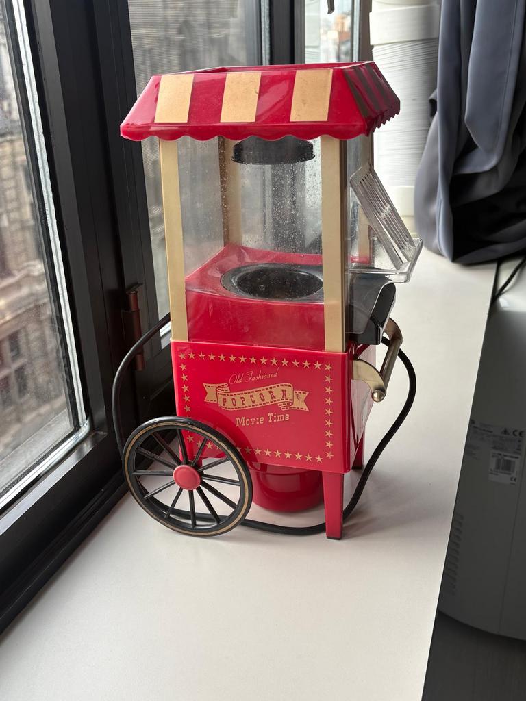 Popcorn maker, Ophalen, Gebruikt