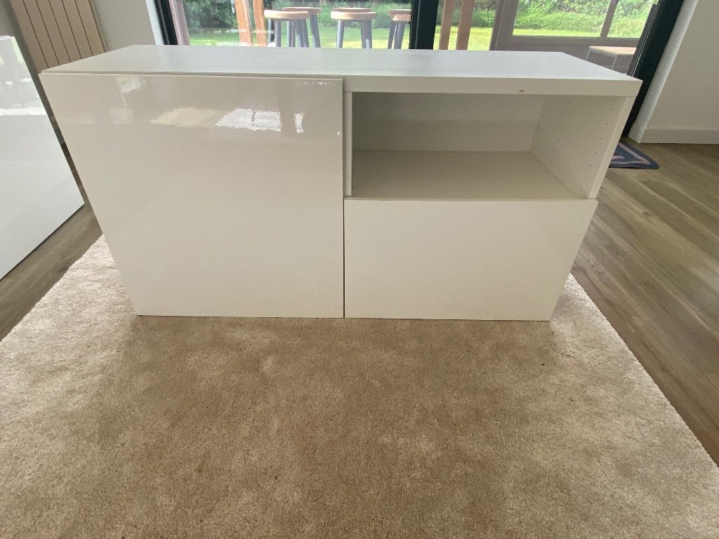 2 Ikea tv / wandmeubel, Ophalen, Gebruikt, Met deur(en)